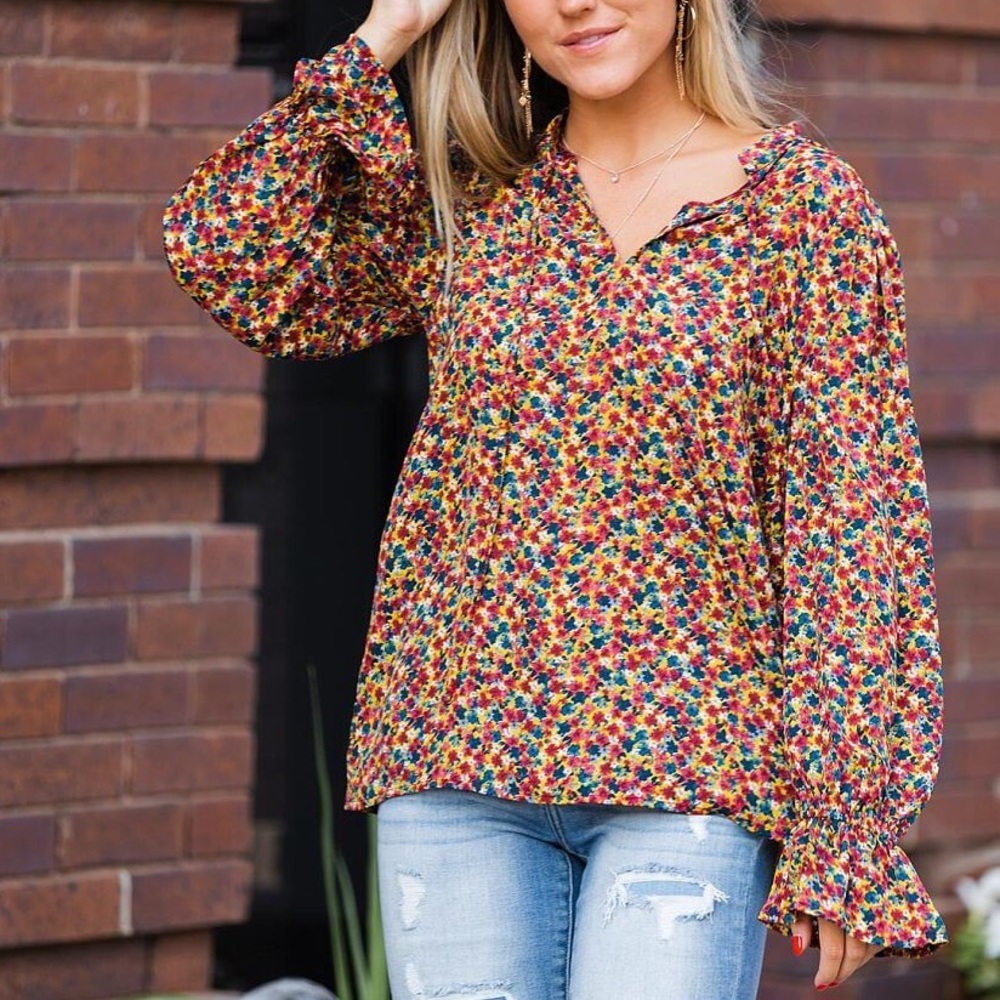Willow & Root Ditsy Floral Split Neck Top S